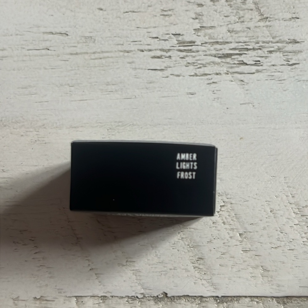 MAC eye shadow - Picture 4 of 4